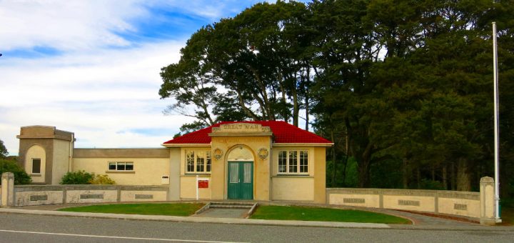 Waiau Memorial Library
